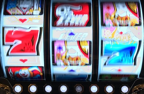 PフィーバークィーンII 注目演出 キュィーンモード限定の注目演出